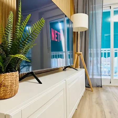 Apartment Welcome & Bienvenido A A 30 Metros De La Gran Playa